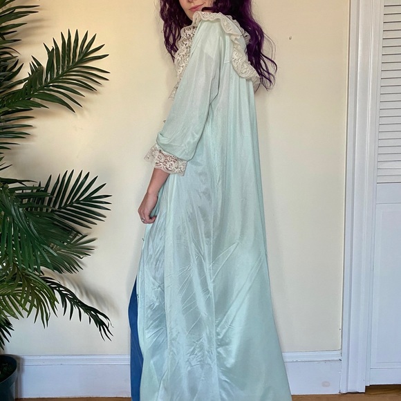 SOLD Mint Green Robe Vintage 60's - Picture 6 of 16